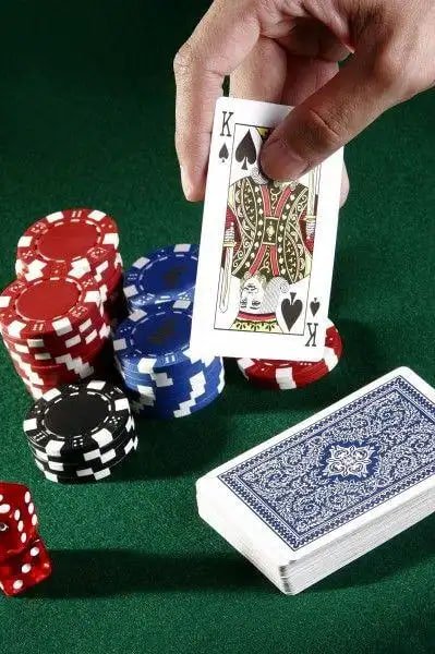 813bet